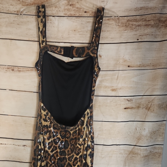 Leopard Print Sequin Dress - Picture 4 of 5